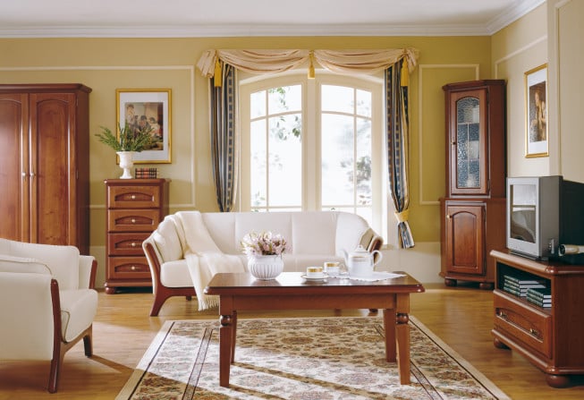 Black Red White, salon Bawaria