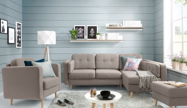 Zimowa przytulność – wybierz miękkie dekoracje do salonu