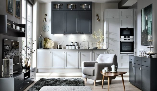 Biuro w kuchni i miejsce spotkań w sypialni. Poznaj sposoby na nietypowe wnętrza!