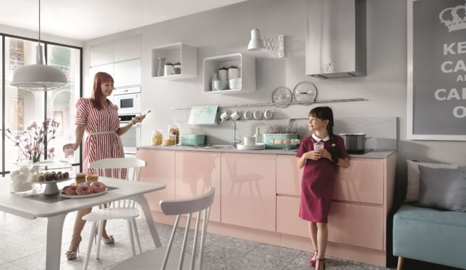 Senso Kitchens w pigułce, czyli co trzeba wiedzieć o kuchniach na wymiar Black Red White?
