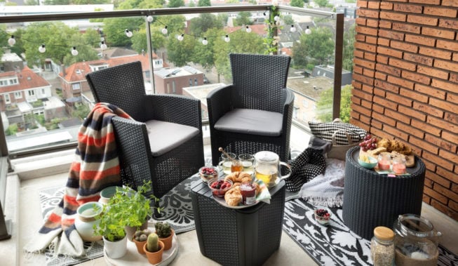 Wiosenne porządki: jak przygotować balkon na kolejny sezon?