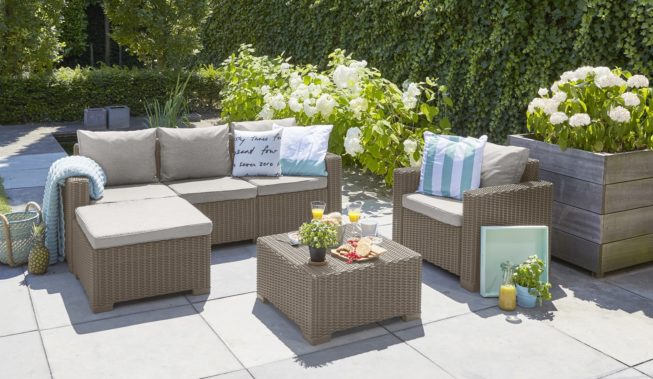 Meble z technorattanu, polirattanu i rattanu do ogrodu: czym się różnią?