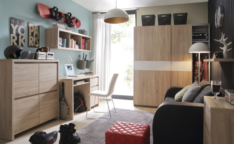 Kaspian_pokoj_mlodziezowy