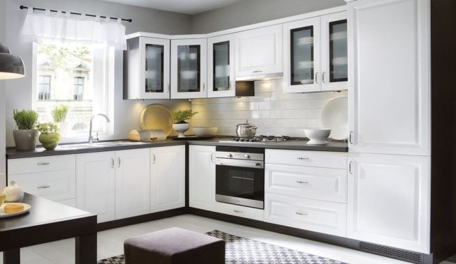 Czarno-biała kuchnia, czyli domowa sztuka kontrastów