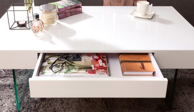 Kawa czy herbata? Wybieramy ławy i stoliki kawowe do salonu