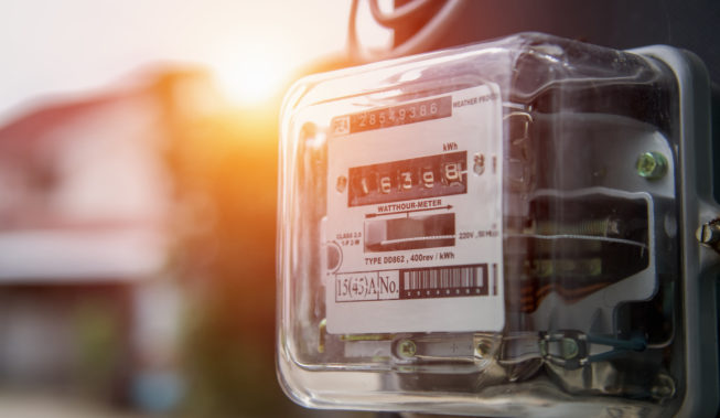 Zabrakło prądu? Sprawdź, jak sobie z tym poradzić!