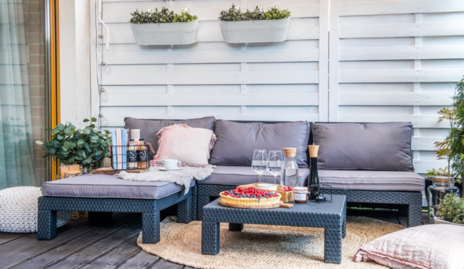 Loggia – co to jest i czym różni się od balkonu?