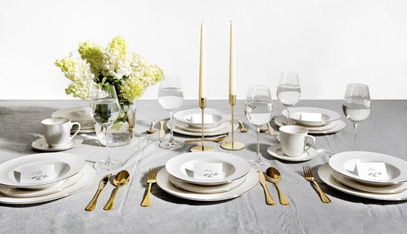 Komplet obiadowy 18 el. porcelanowy Gold Rim biały ze złotym rantem