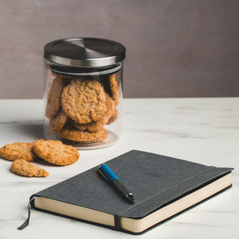 Słoik Roxy z metalową pokrywką