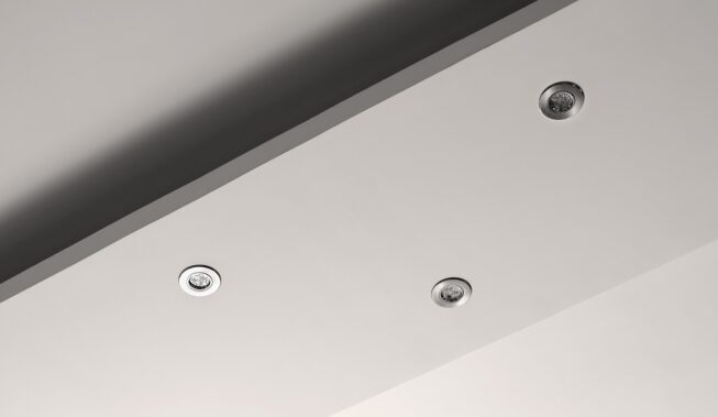 Sufit podwieszany: jakie oświetlenie wybrać?