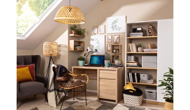 Czas na porządki, czyli organizacja biurka w domowym gabinecie