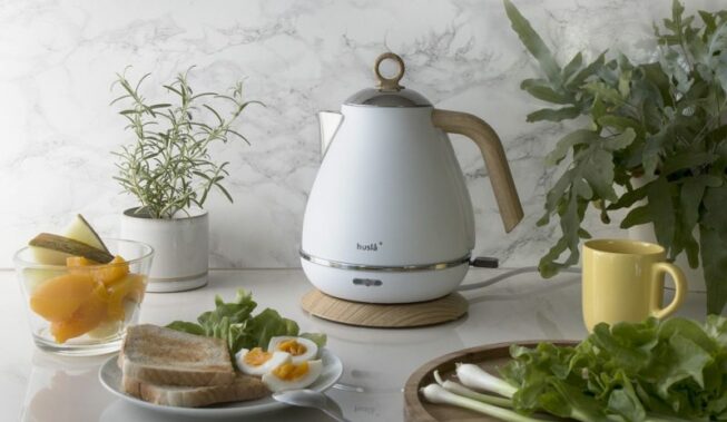 Jak odkamienić czajnik? Poznaj sprawdzone sposoby!