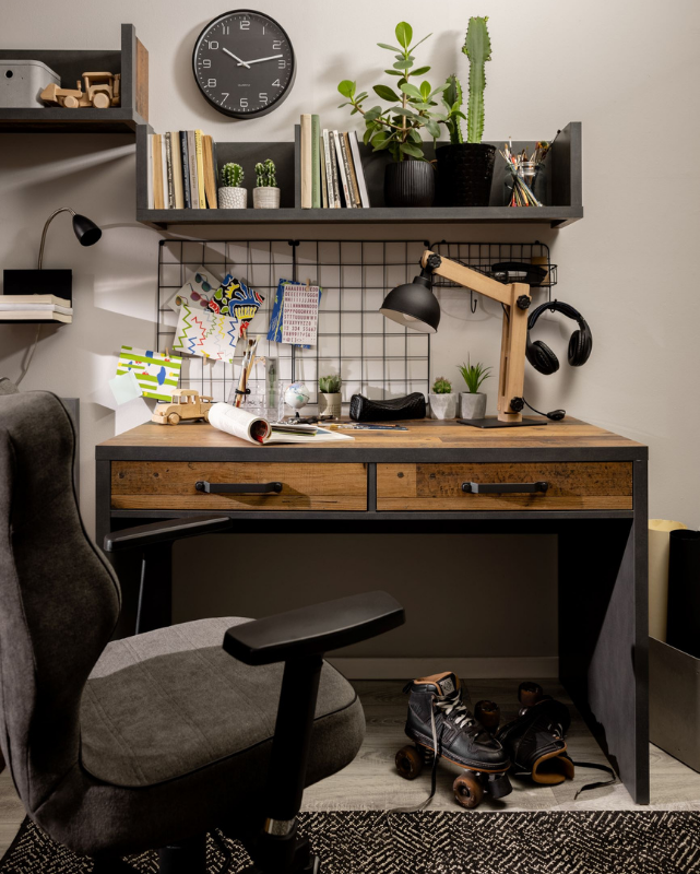 Biurko do pokoju nastolatków