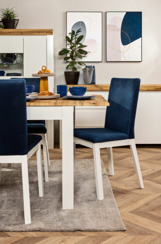 Holten stół i krzesło - idealna propozycja do nowojorskiej jadalni