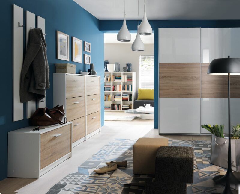 Nepo Plus – przedpokój