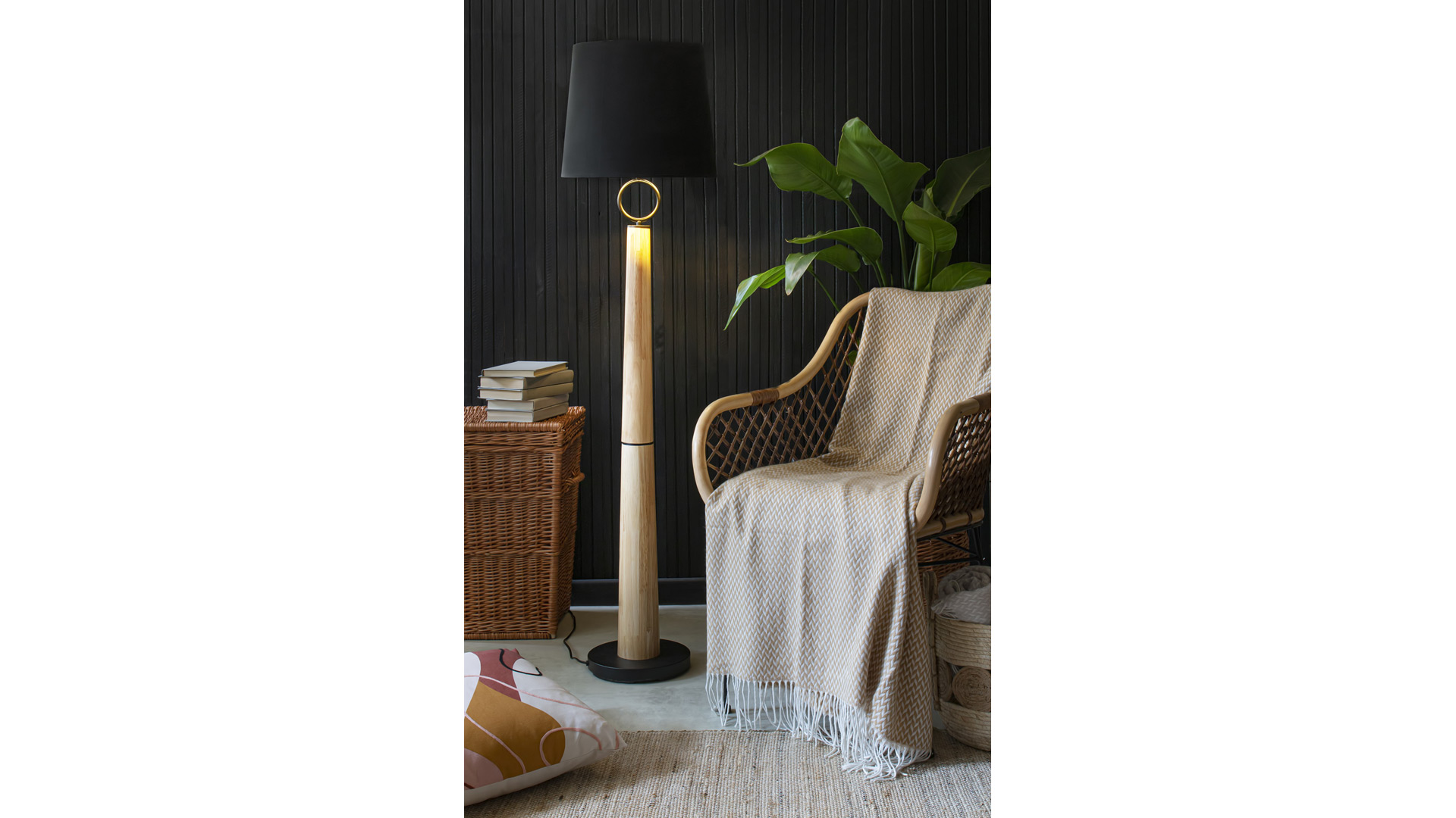  Lampa podłogowa Trosa 