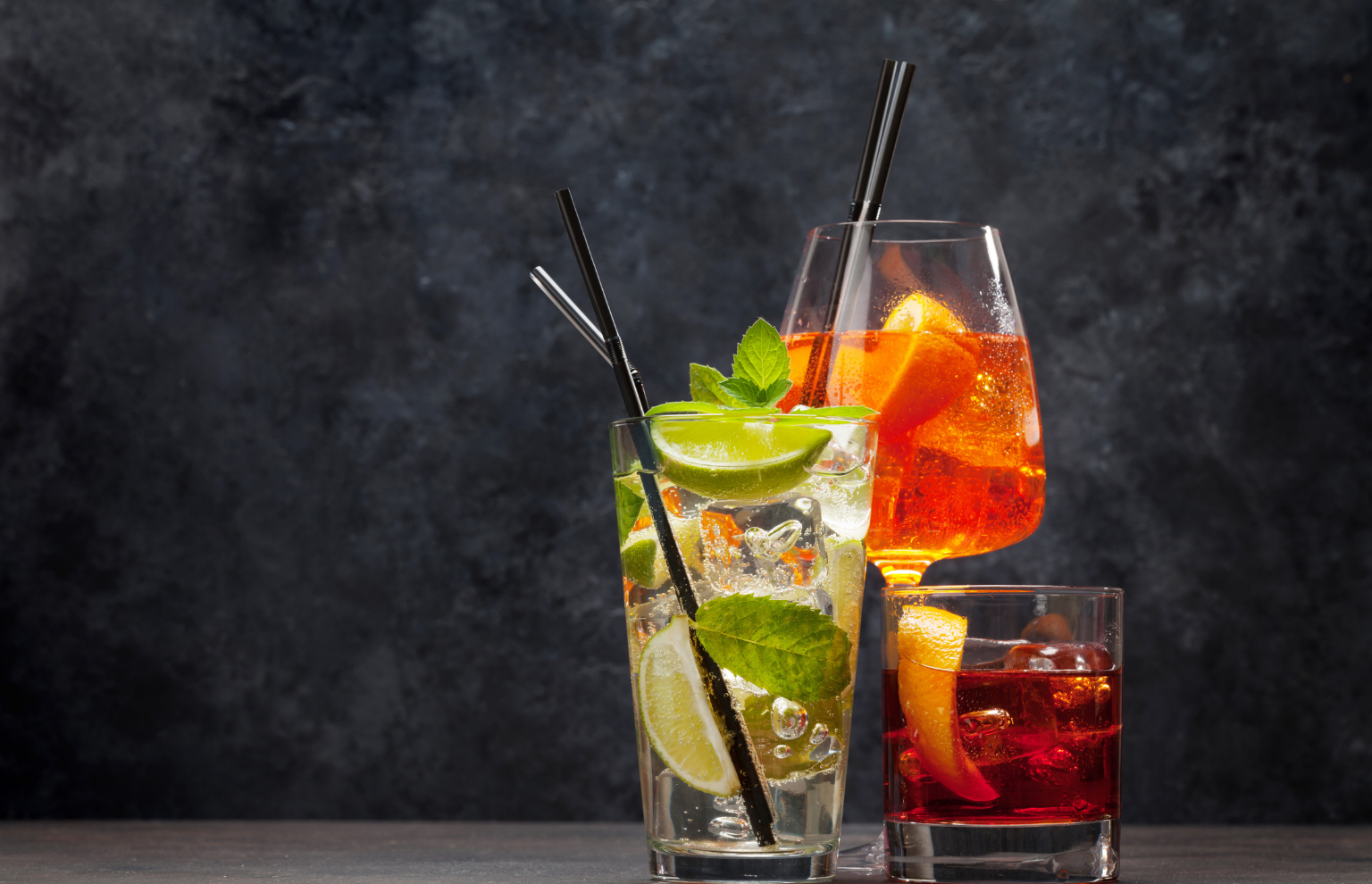 jakie-szklanki-do-drinkow