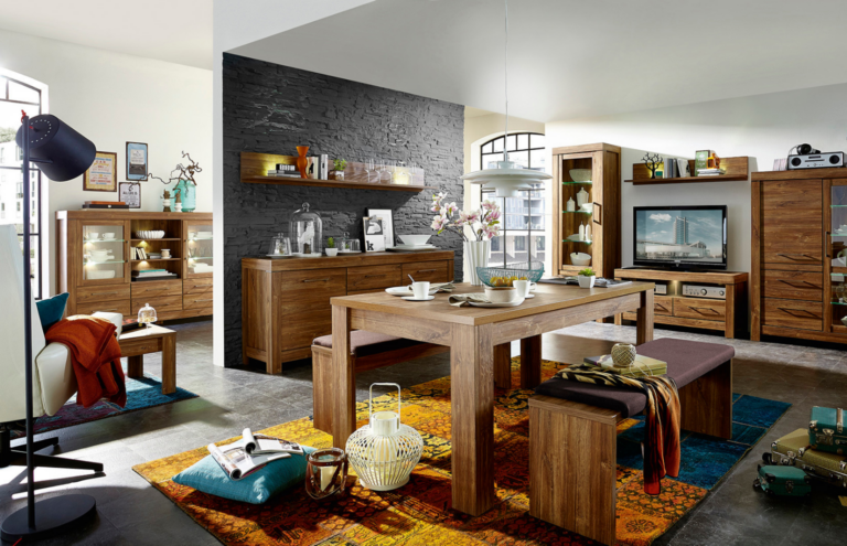 lampiony w salonie aranżacja