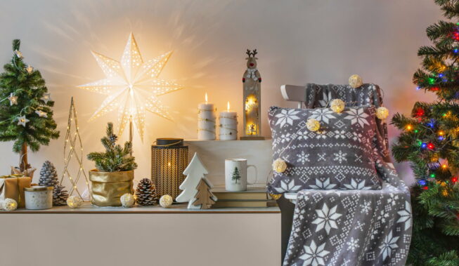 Jak oświetlić dom na święta?