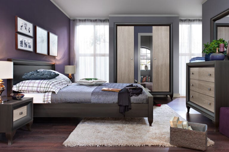 Fioletowa sypialnia