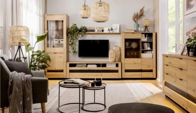 Witryna w salonie – aranżacje