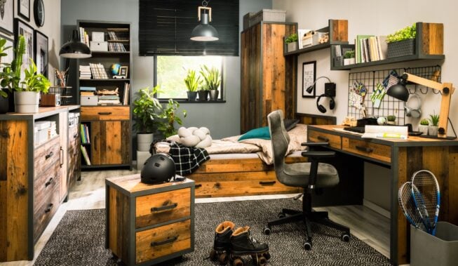 Ściana nad biurkiem – 5 pomysłów na wyjątkową aranżację