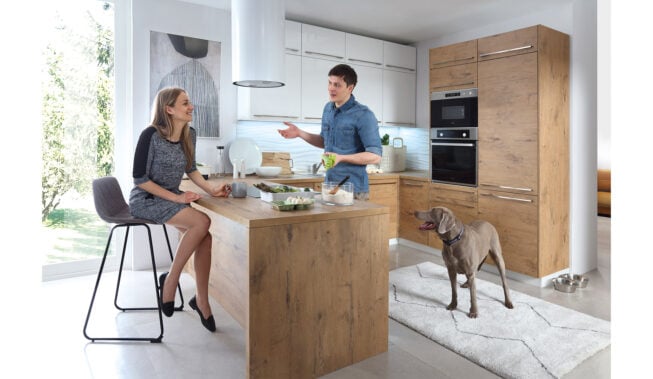 Hokery w małej kuchni – sposób na zaoszczędzenie przestrzeni!