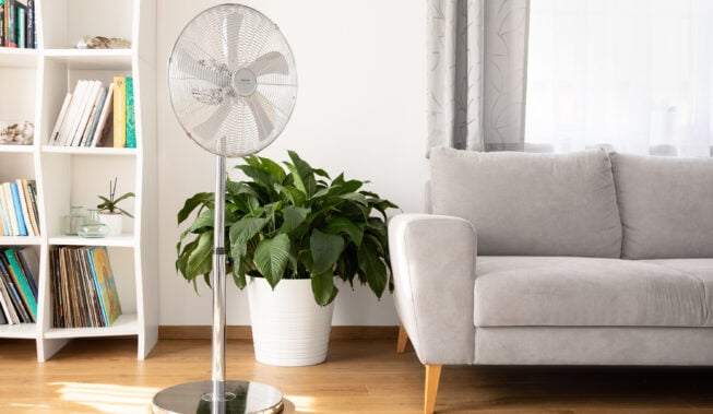5 domowych sposobów na to, jak ochłodzić mieszkanie bez klimatyzacji