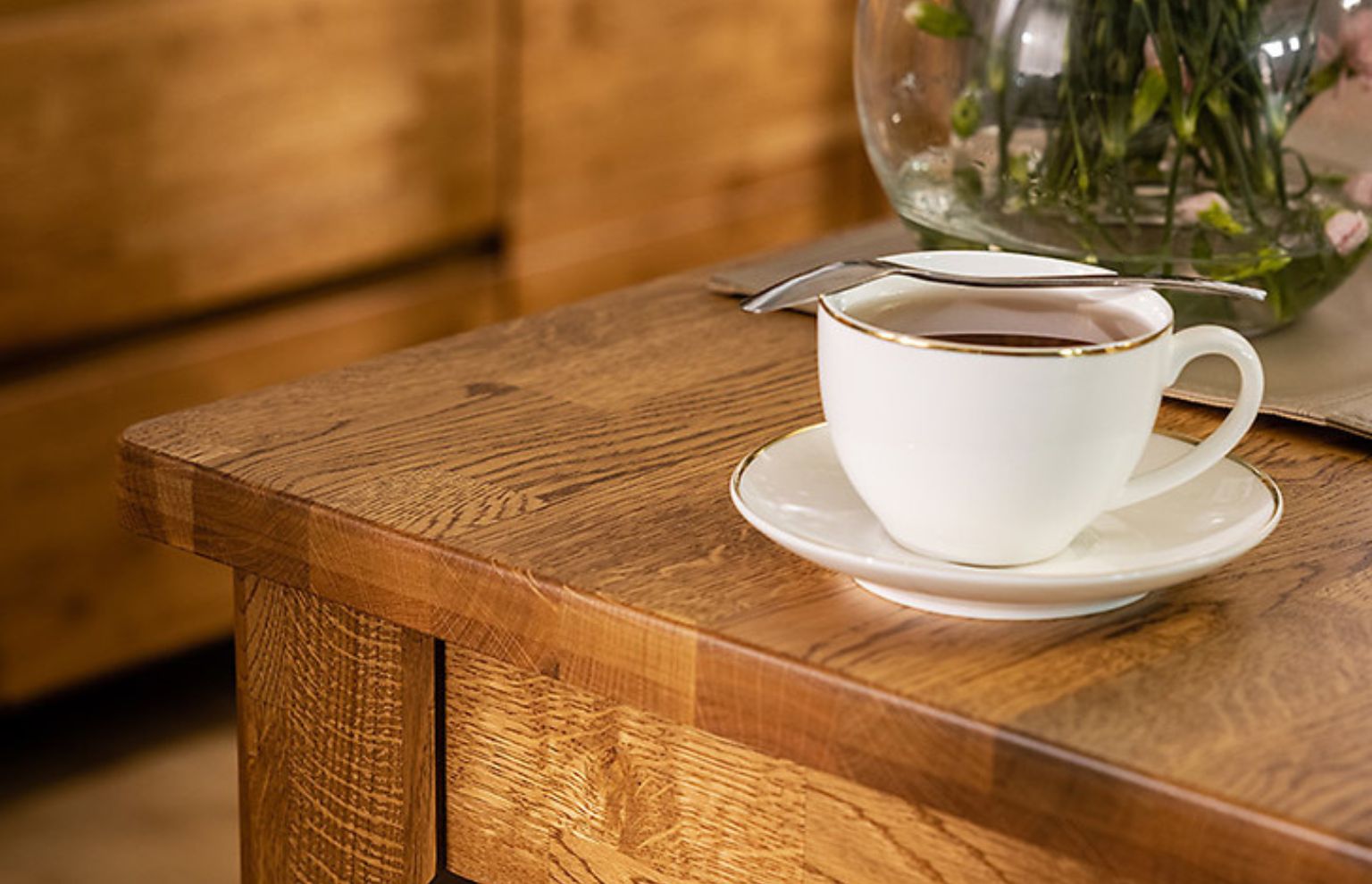 salon aranżacja stołu