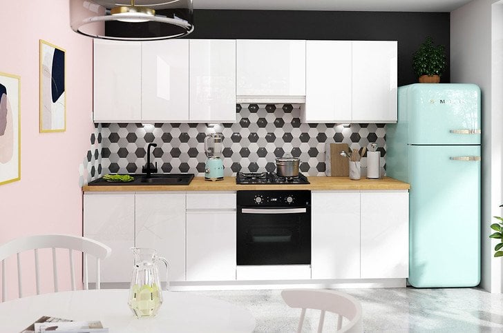 kuchnia-z-dwoma-oknami