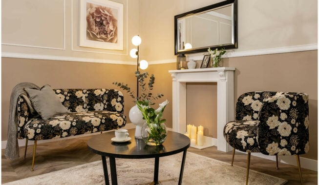 Romantyczna technika decoupage. Jak stworzyć wnętrze w stylu decoupage krok po kroku?