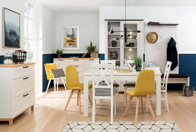 Komoda Haga, Witryna Antwerpen