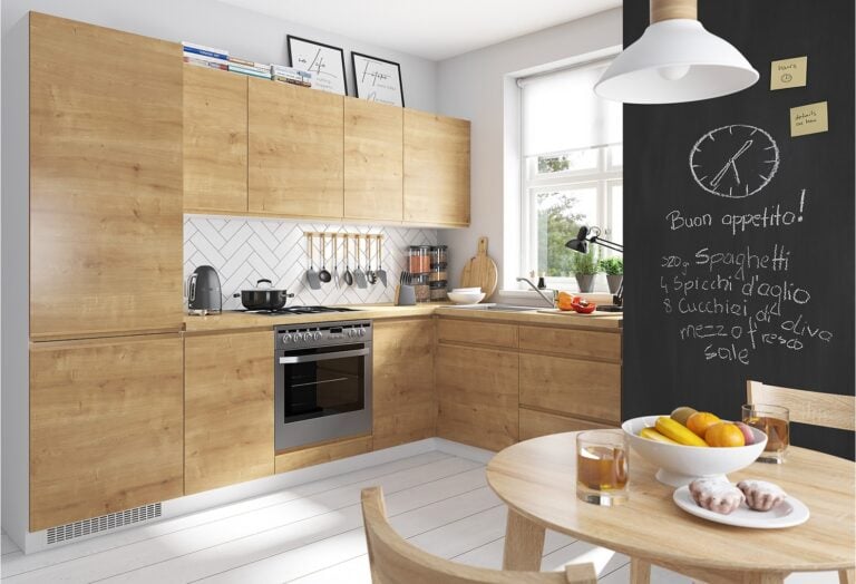 Czym czyścić blat kuchenny i jak to robić?