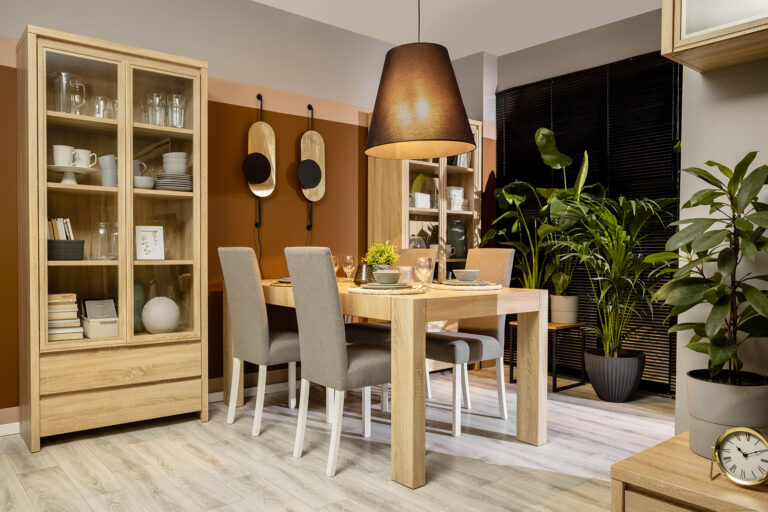 Salon w stylu klasycznym - aranżacje - Kaspian