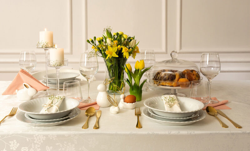 Wielkanocna aranżacja stołu
