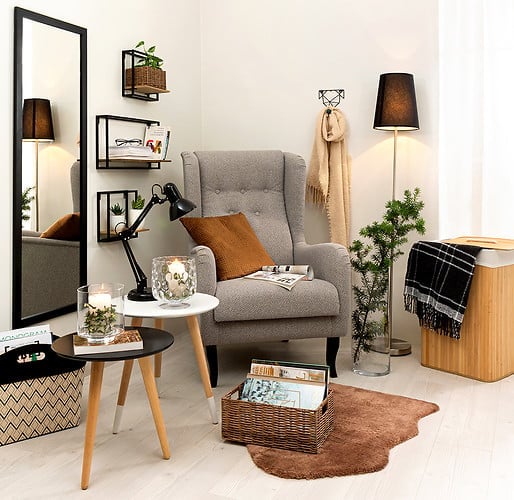 Aranżacja pokoju z wazonem