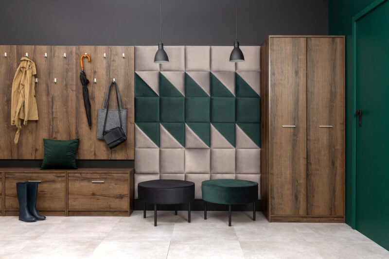 Przedpokój: butelkowa zieleń