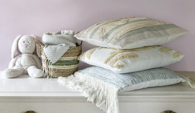 Modne dodatki do pokoju dziecka – stwórz radosne, kolorowe wnętrze!