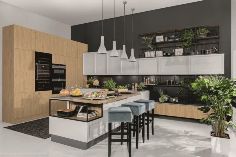 Kuchnia Capital - 42nd Marche Avenue