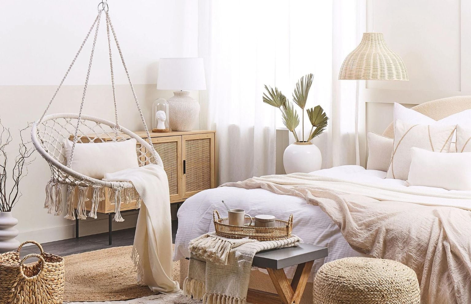 fotel wiszący z makramy boho