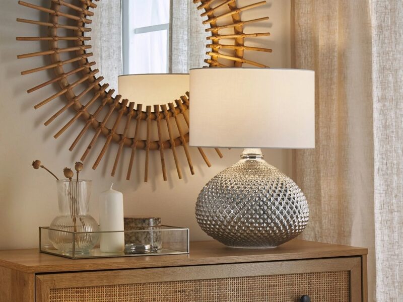 Lampa stołowa Madon