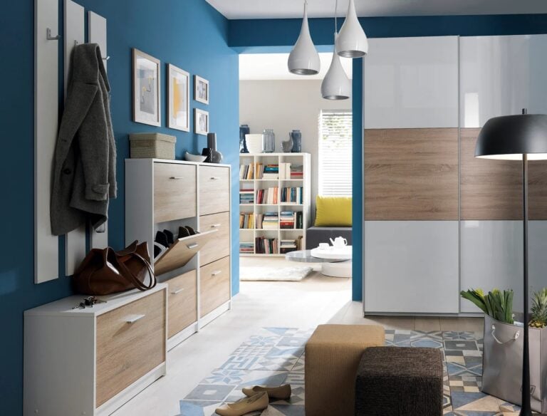 Nepo Plus - przedpokój