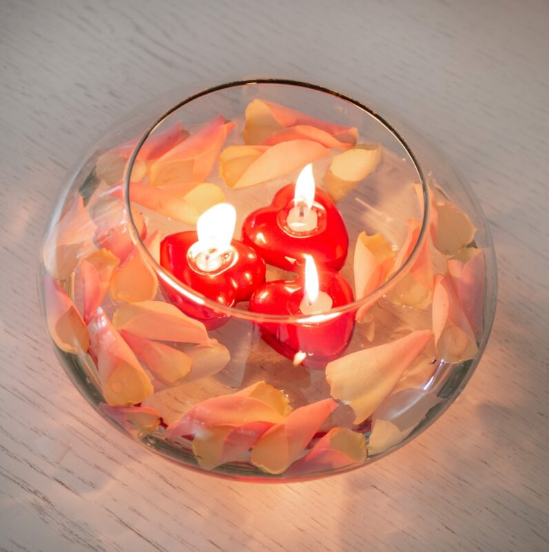 Świeca pływająca serce