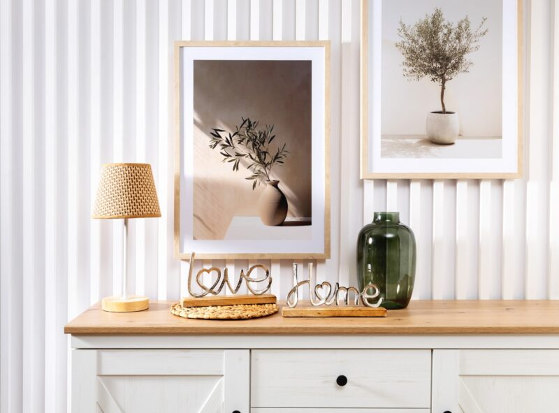 Dekoracja stojąca metalowy napis