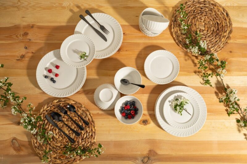 Komplet obiadowy porcelanowy Waves