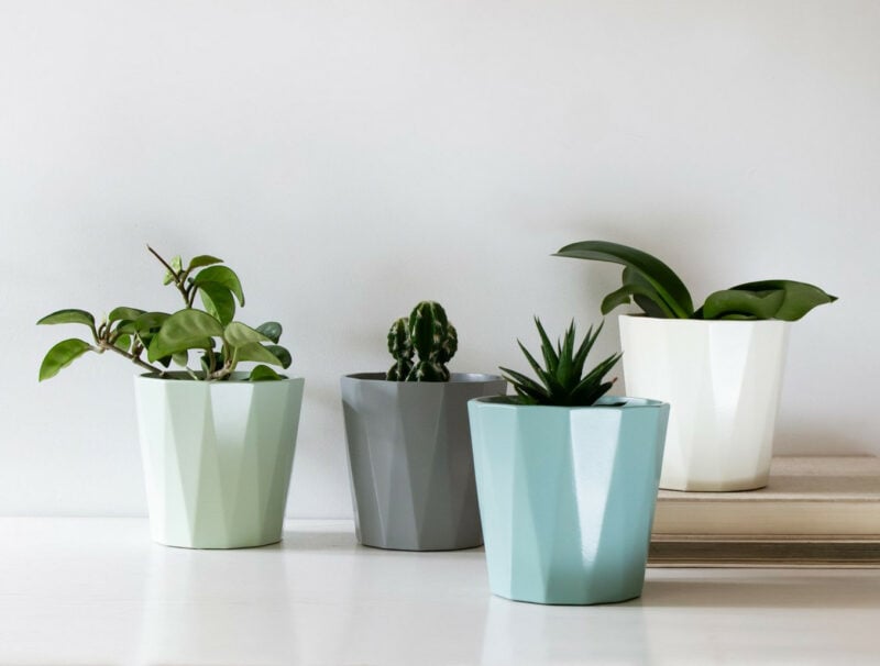 Osłonka na doniczkę Flores niebieska - aranżacja