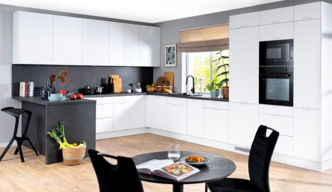 Pralka w kuchni – czy to dobre rozwiązanie? Sprawdzamy wady i zalety! | czytaj na blogu BRW