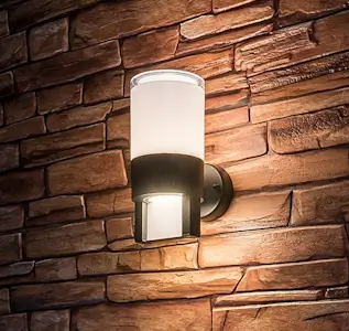 Sprawdź Kinkiety zewnętrzne