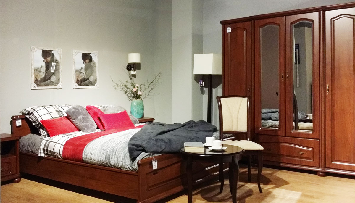 Ekspozycja mebli Black Red White w salonie partnetrskim w Chełmży