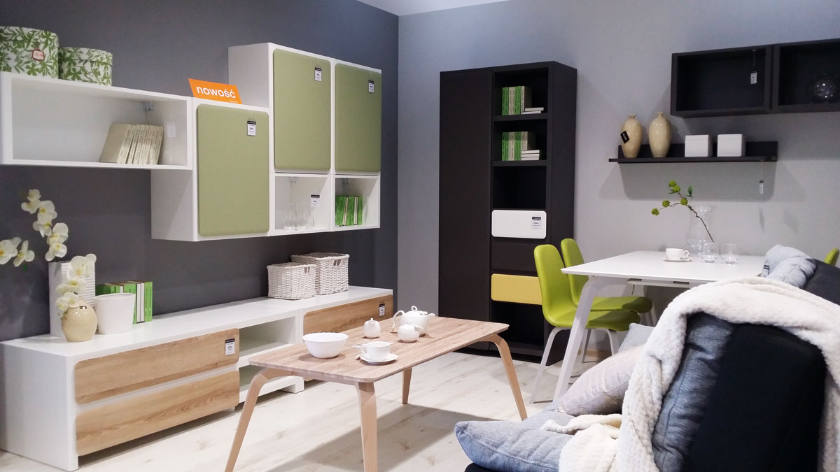 Ekspozycja mebli Black Red White w salonie w Dębicy